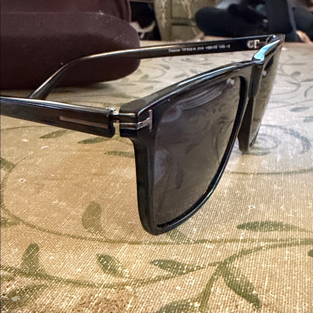Tom Ford Fletcher Black Designer Sunglasses. 59mm - Picture 3 of 7